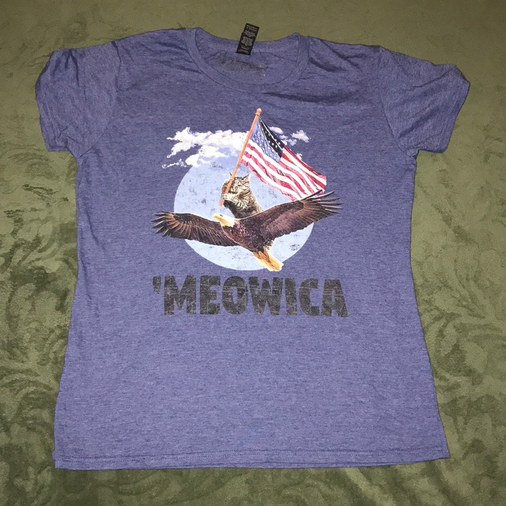 Juniors meowica shirt